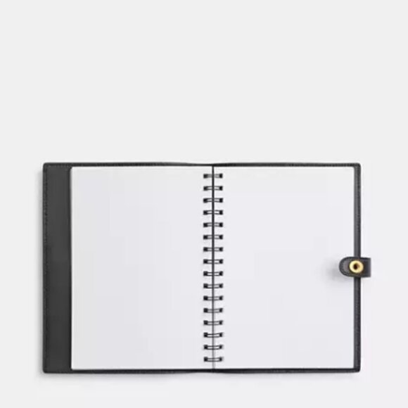 Notebook - Picture 2 of 4